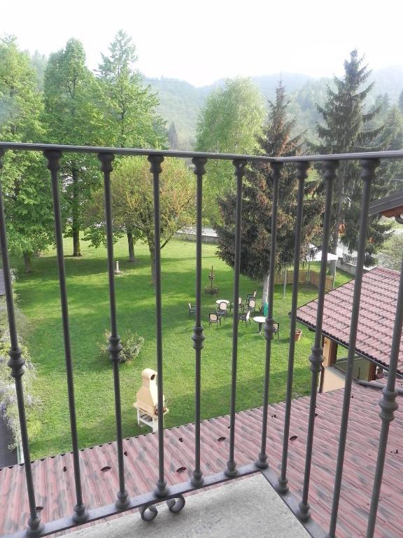 بورغو سان دالمازو Hotel Ristorante Belsito المظهر الخارجي الصورة