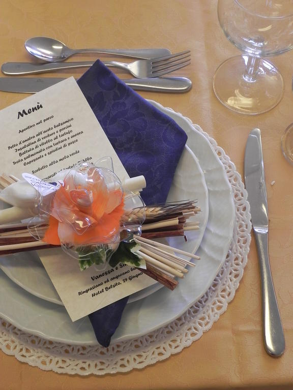 بورغو سان دالمازو Hotel Ristorante Belsito المظهر الخارجي الصورة